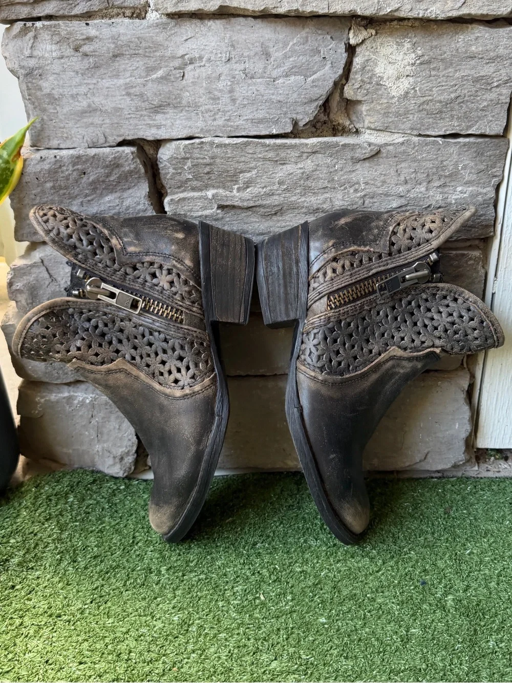 Circle G by Corral Distressed Brown Cutout Shortie Women’s Ankle Boots